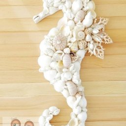 Морской конек из ракушек