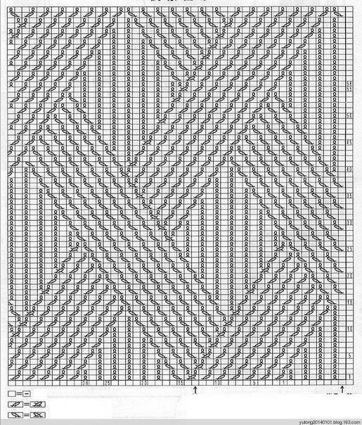 Пуловер с интересным графичным узором