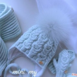 Шапочка с узором косы "Японский аран"