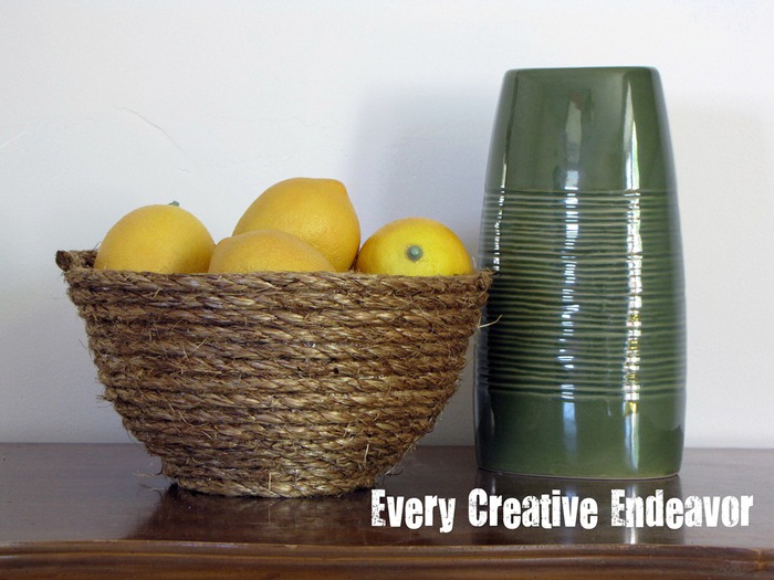 Вазочка из пеньковой верёвки