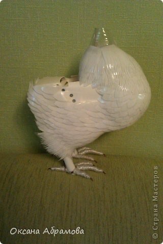 Голубок из пластиковых бутылок