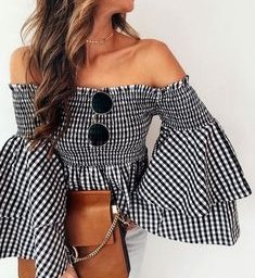 Необычные каскадные длинные рукава: идеи и детали на заметку