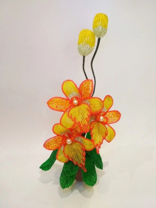 ​Орхидея из бисера