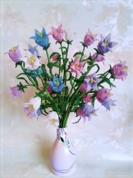 Полевые цветы из бисера