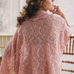 Ажурная нежная шаль спицами