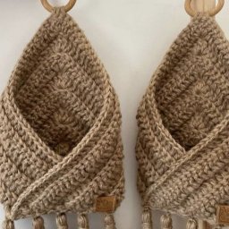 Вязаный органайзер