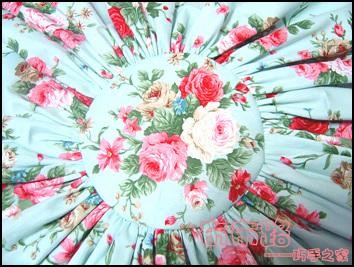 Красивая подушка