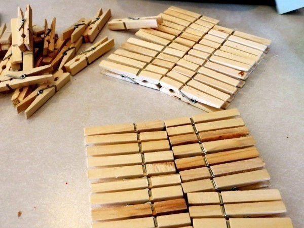 Интересное украшение на стену