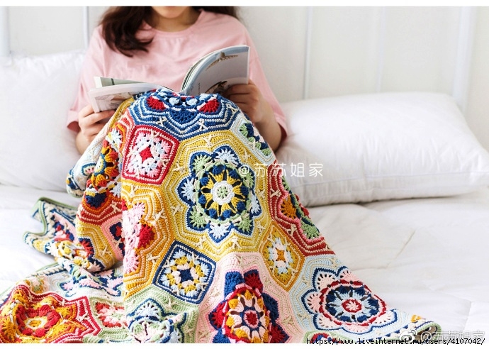 Плед изумительной красоты с разноцветными мотивами