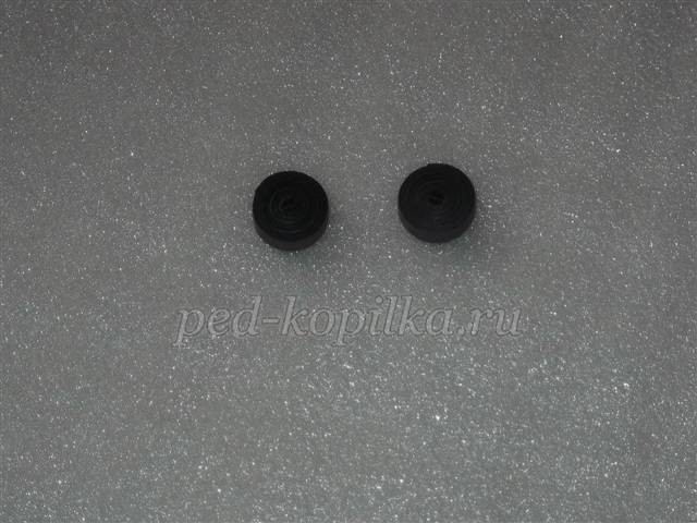 Картина с цветами в технике квиллинга: мастер-класс