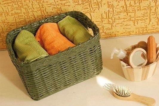 Плетем корзинку из газетных трубочек Плетем корзинку из газетных трубочек