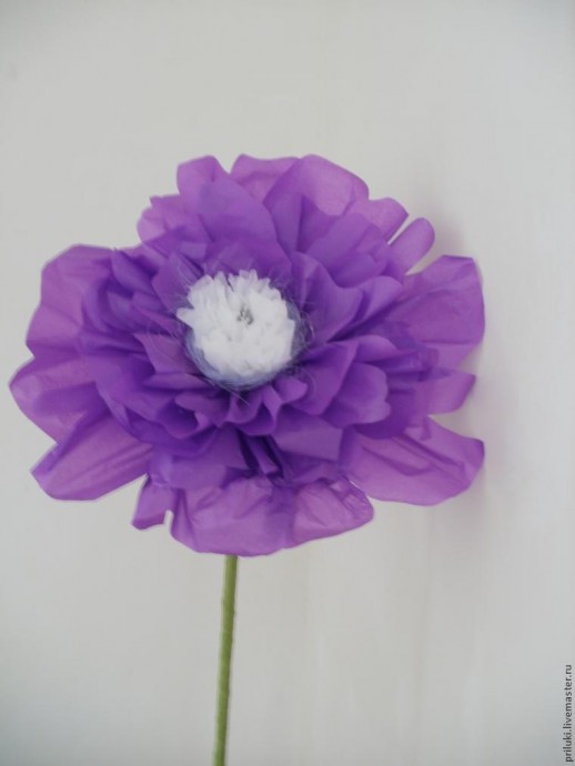 Цветок из бумаги тишью
