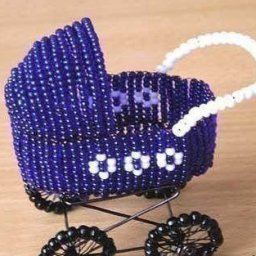 Колясочка из бисера