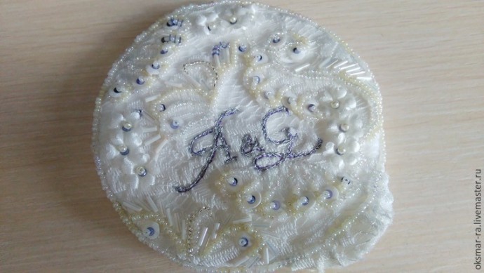 Подушечка для обручальных колец