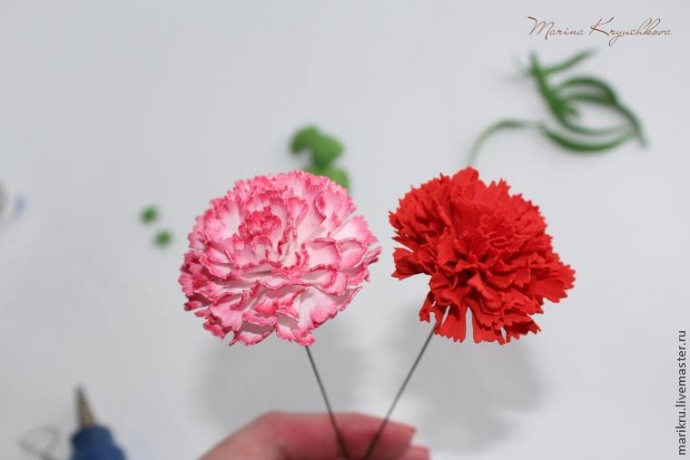 Гвоздики из фоамирана