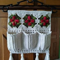 Вязаный органайзер