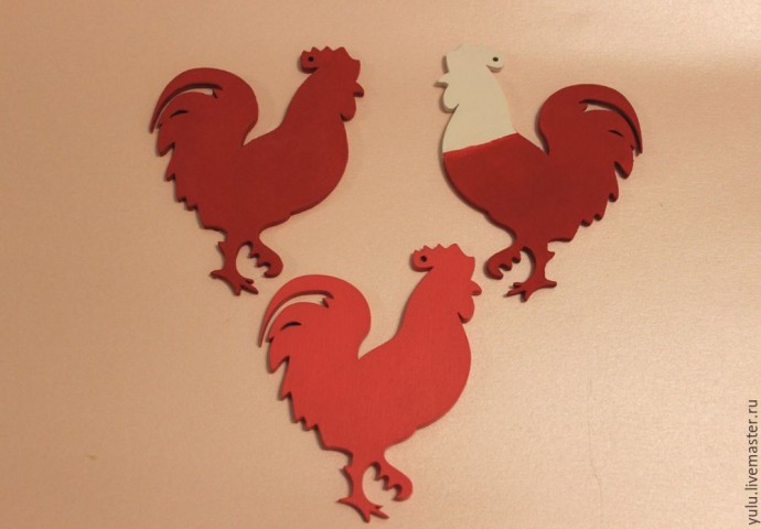 Петушки из фанерных заготовок