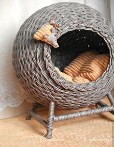 Варианты плетеных домиков для домашних любимчиков