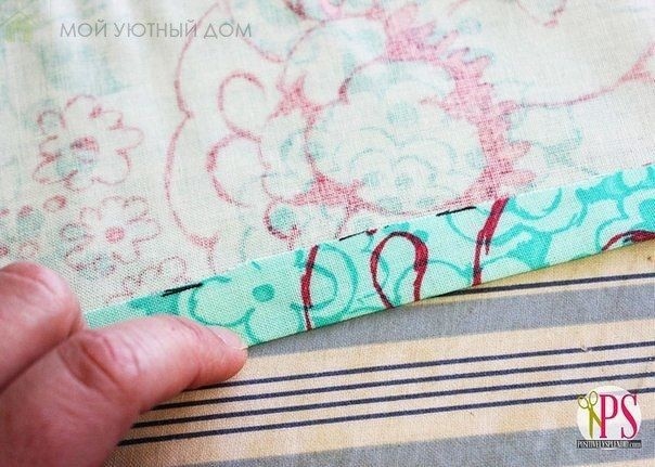 Чехол для стульчика с оборкой