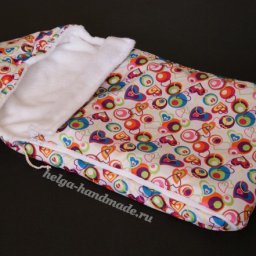 ​Самый простой тёплый конверт на выписку для новорождённых