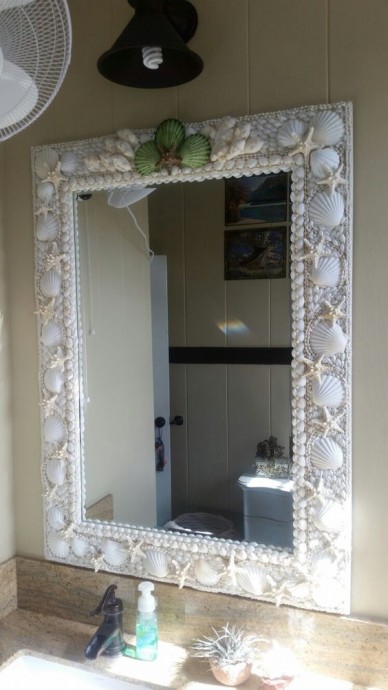 ​Декор зеркал с ракушками