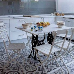 Что можно сделать из старой швейной машинки