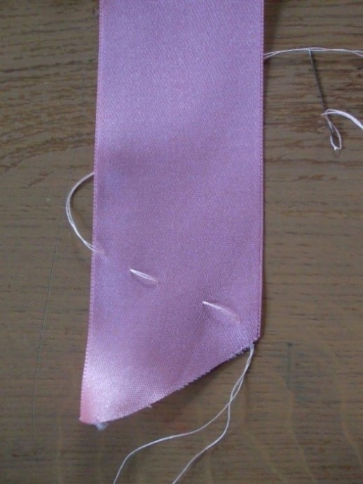 Великолепные георгины из атласных лент