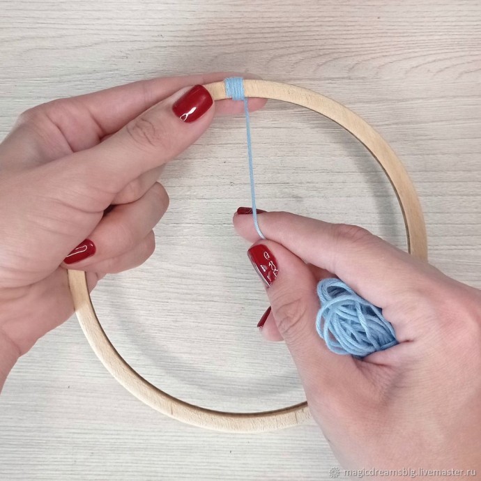 Ловец снов с лентами и кружевами