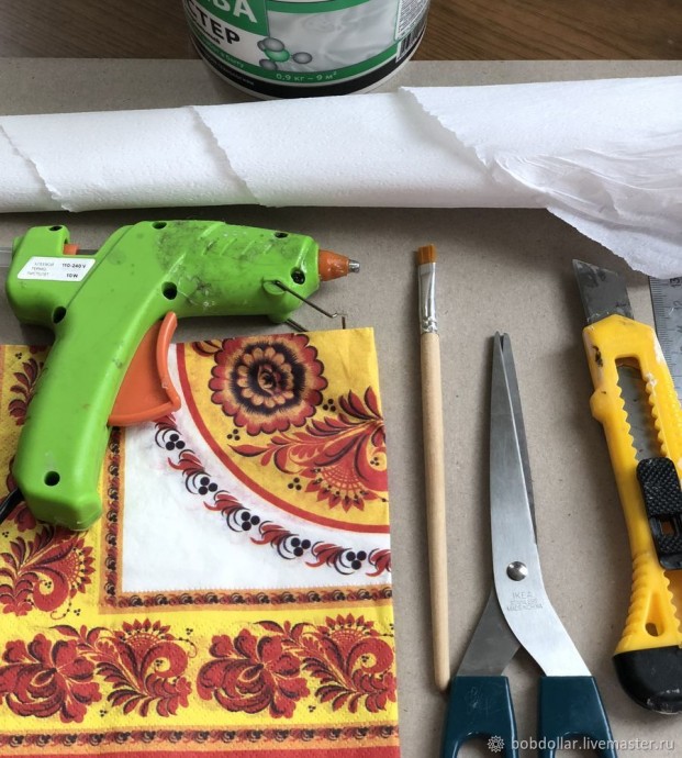 Печка-карандашница из картона Печка-карандашница из картона