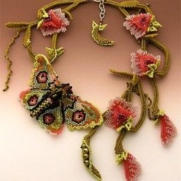 Изумительные работы из бисера: идеи для творчества