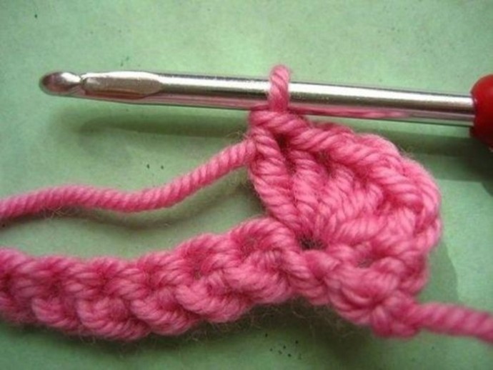 Вяжем цветочный коврик крючком