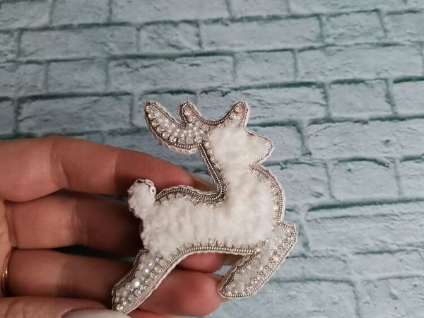 Брошь олень Брошь олень