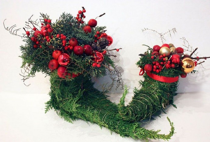 Необычные поделки из елочных и сосновых веток Необычные поделки из елочных и сосновых веток