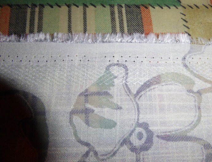 ​Оконные шторки на липучках