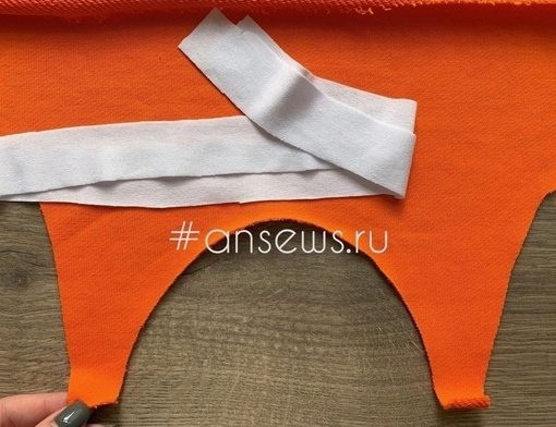 Обработка закругленного среза на трикотаже бейкой из кулирки Обработка закругленного среза на трикотаже бейкой из кулирки
