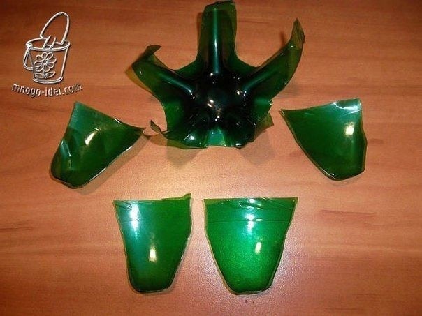 ​Розы из пластиковых бутылок