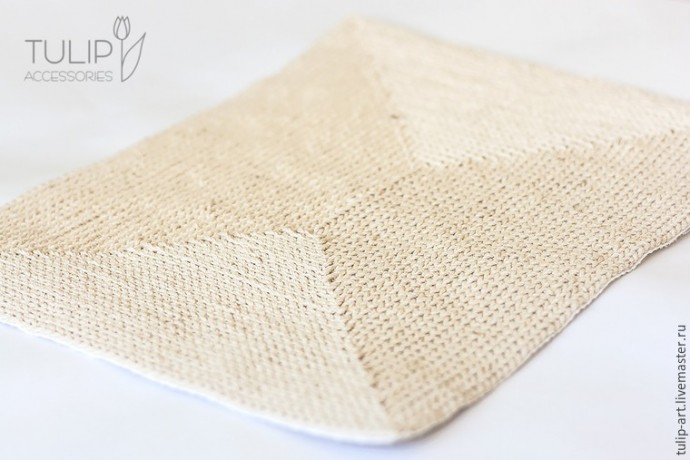 Вяжем по канве уютный коврик