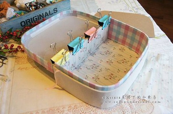 Чемоданчик из картона