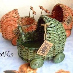 Плетение из бумажных трубочек коляски