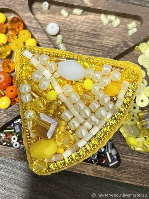 Лимончик из бисера