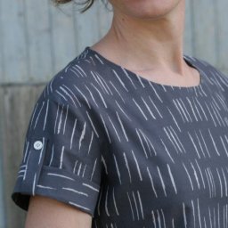 Обрабатываем манжету на коротком рукаве