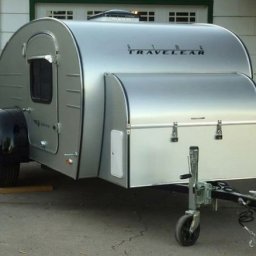 Самодельный прицеп-дом на колесах