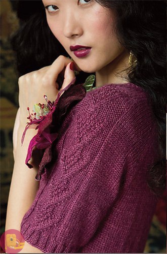 Изысканное платье, связанное на спицах Изысканное платье, связанное на спицах