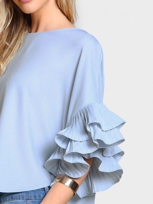 Блузы с объемными рукавами: необычные идеи
