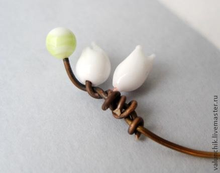 Брошь "Ландыши"