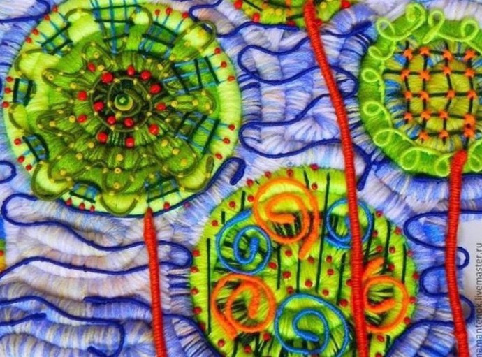 Самобытная вышивка шерстяными нитками