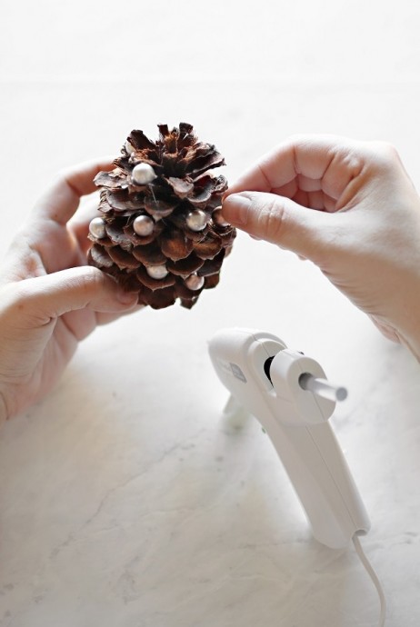 Ёлочка из шишки