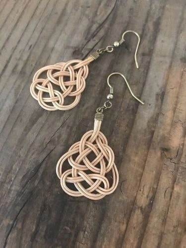 Украшения из узлов-оберегов: мастер-классы Украшения из узлов-оберегов: мастер-классы