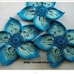 ​Необычный цветок крючком