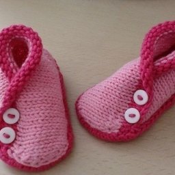 ​Простые тапочки спицами